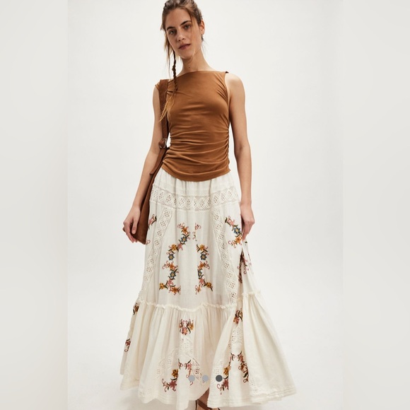Free People Dresses & Skirts - Paradiso Maxi Skirt NWOT Snow White
